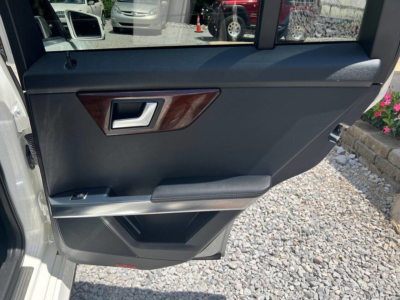 Used 2013 Mercedes-Benz GLK 350 4MATIC image 23