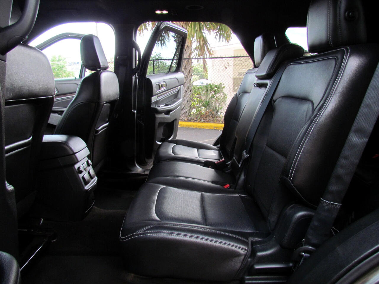 Used 2018 Ford Explorer Limited w/ Equipment Group 301A image 22