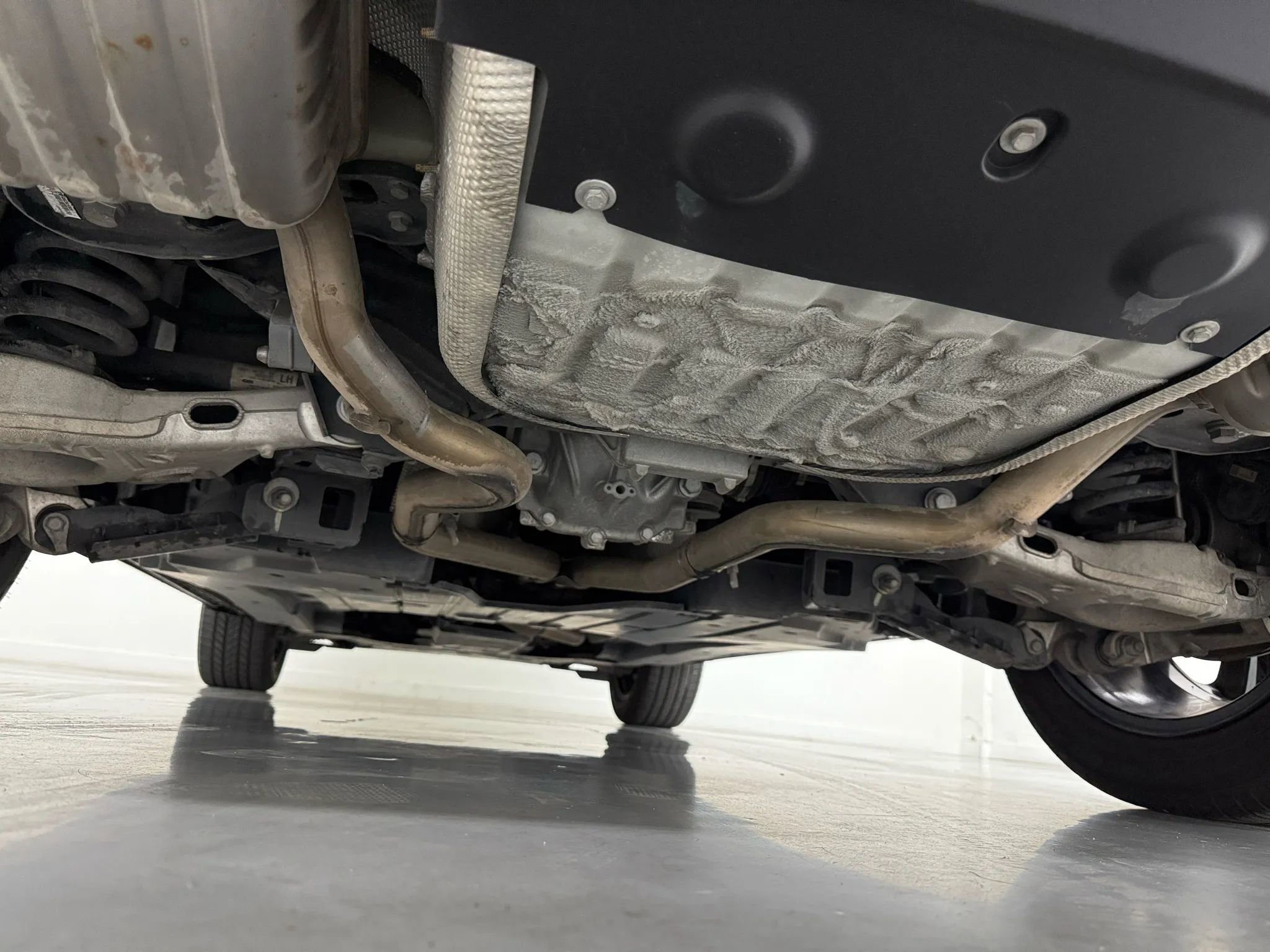 Used 2020 Land Rover Range Rover Velar S image 46