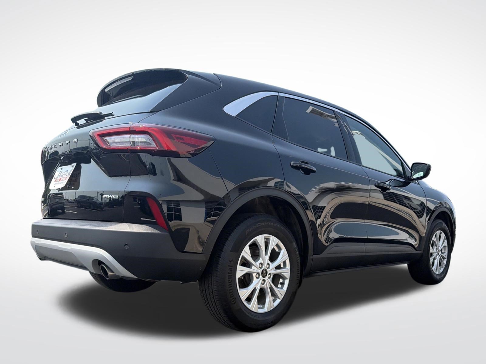 Certified 2023 Ford Escape Active w/ Tech Pack #2 AWD/4WD image 9