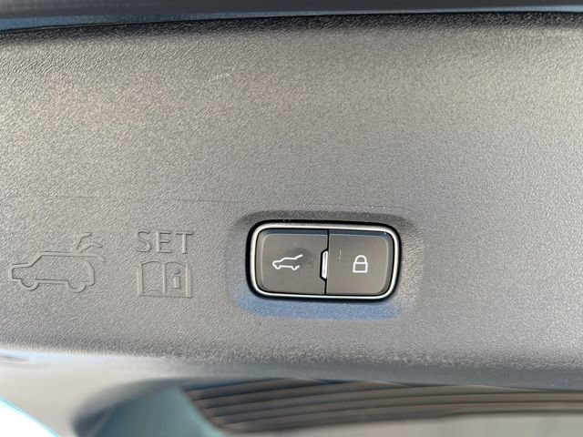 New 2026 Ford Expedition Active RWD image 21