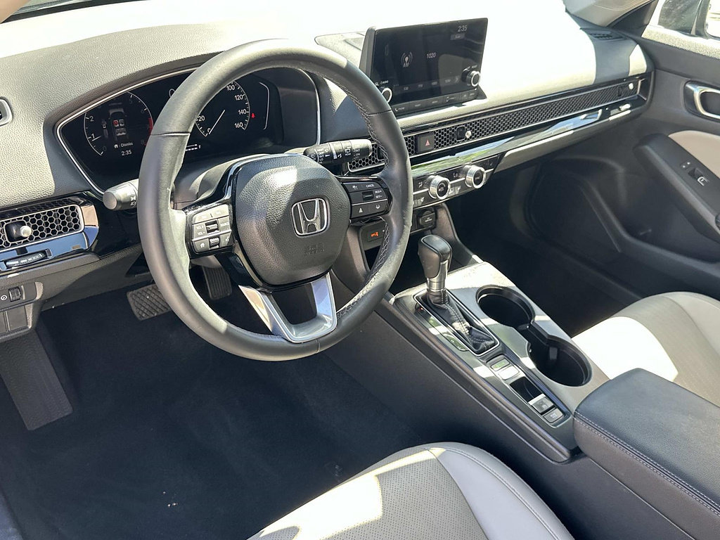 Certified 2024 Honda Civic EX-L image 3