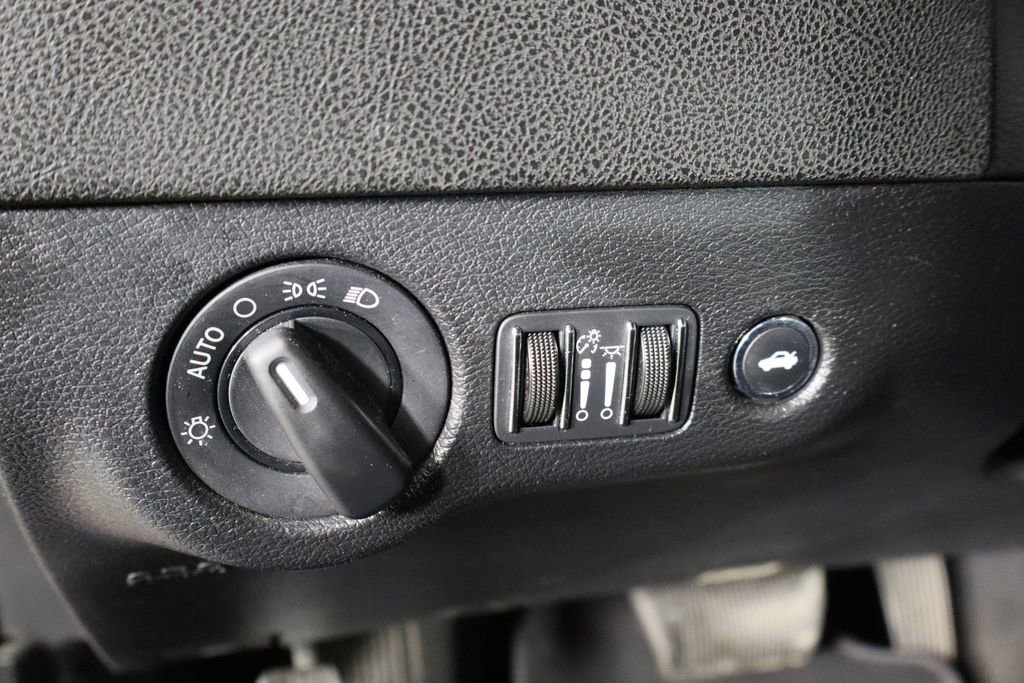 Used 2021 Dodge Charger SXT w/ Leather Interior Group image 24