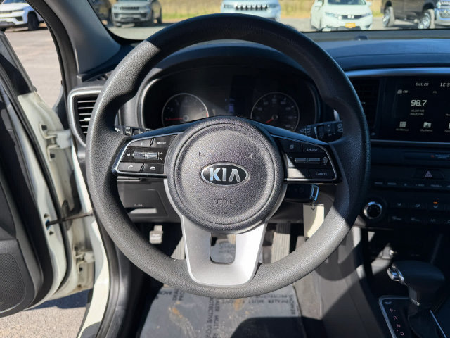 Used 2020 Kia Sportage LX AWD/4WD image 12