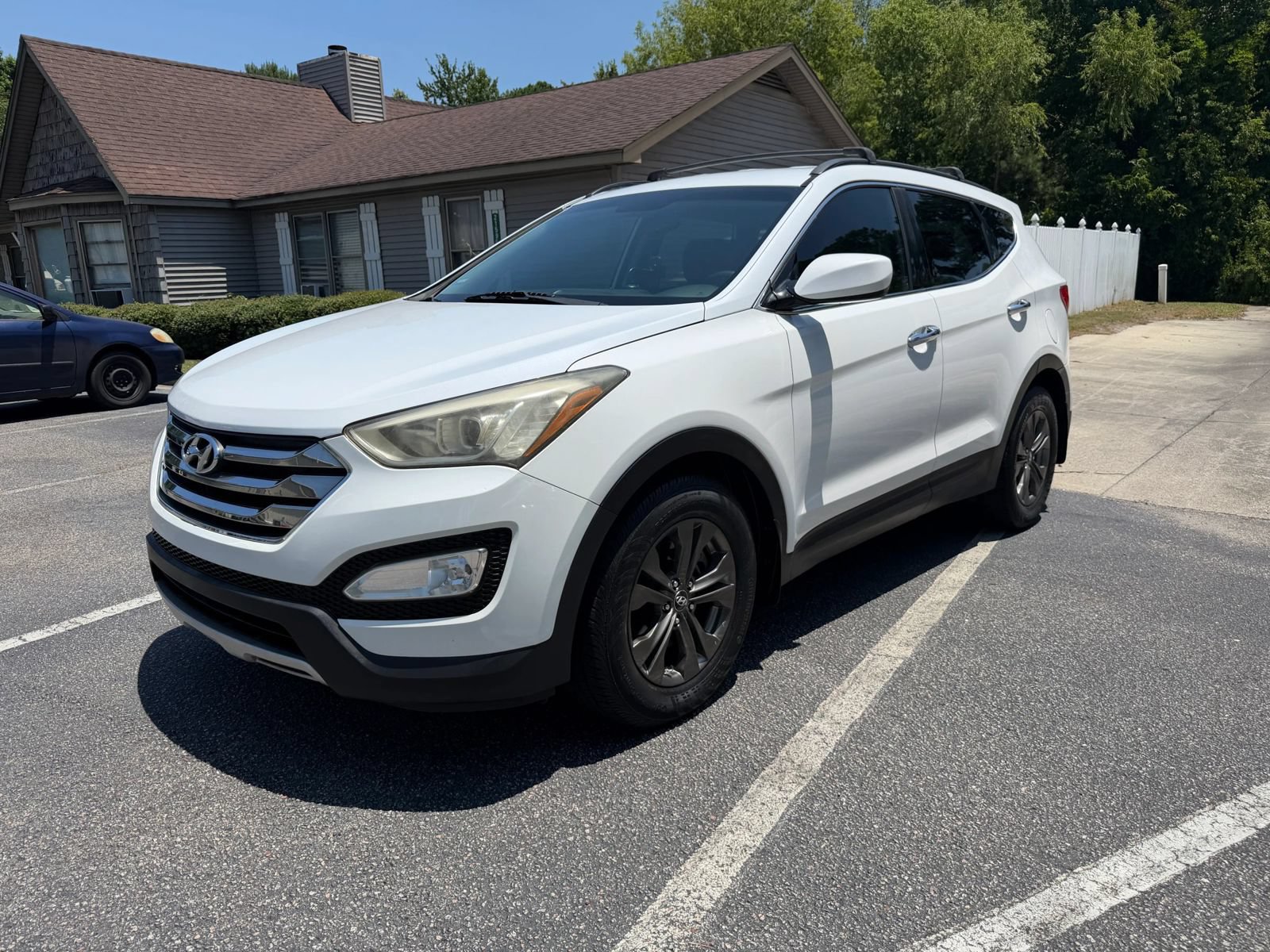 Used 2014 Hyundai Santa Fe Sport w/ Popular Equipment Package 02 FWD image 3