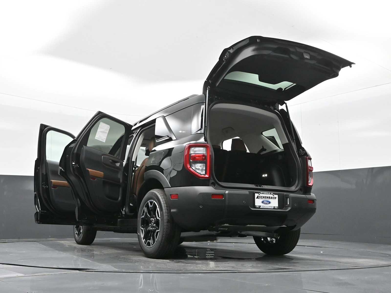 New 2025 Ford Bronco Sport Outer Banks w/ Outer Banks Tech Package+ image 30