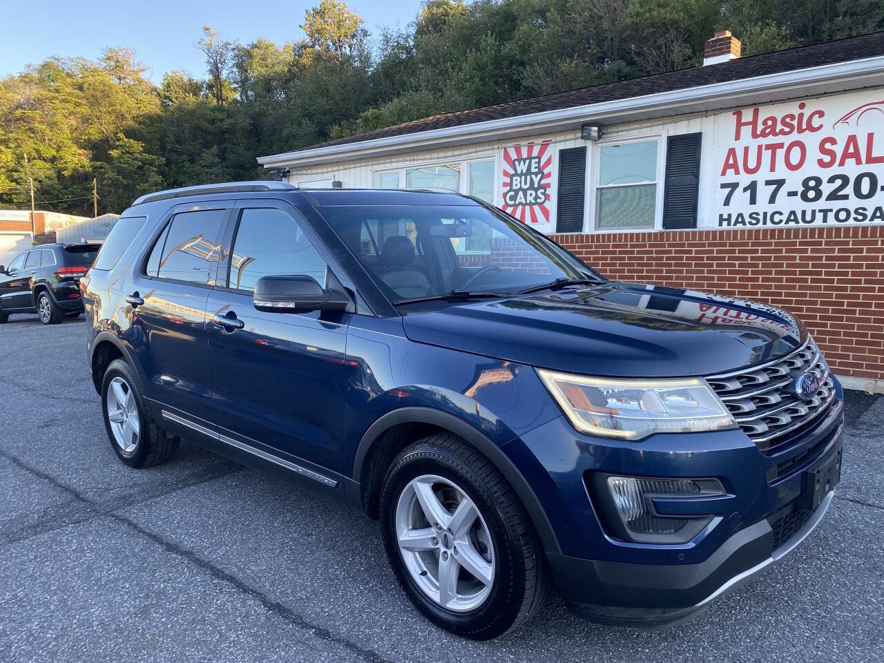 Used 2016 Ford Explorer XLT w/ Equipment Group 202A