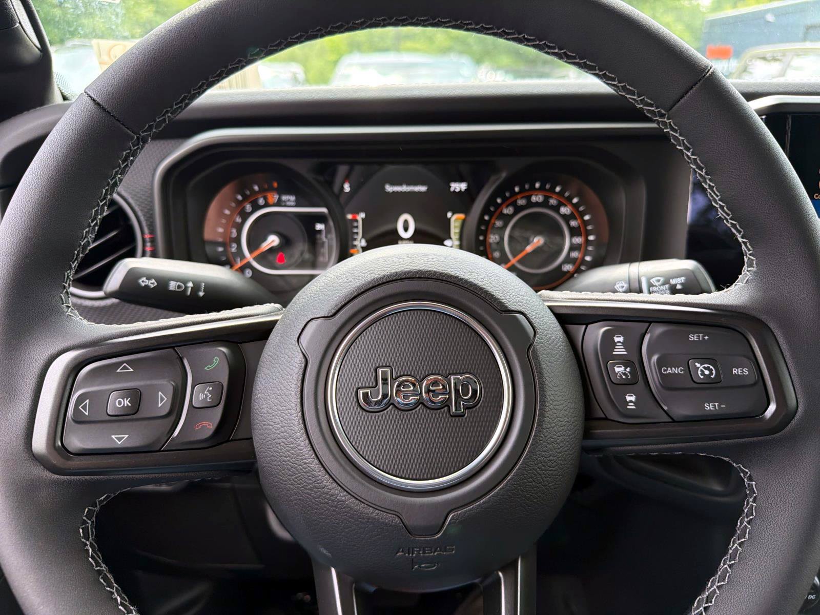 New 2026 Jeep Gladiator Rubicon AWD/4WD image 13