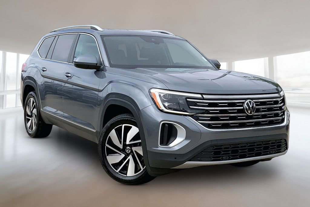 Used 2024 Volkswagen Atlas SEL AWD/4WD image 11