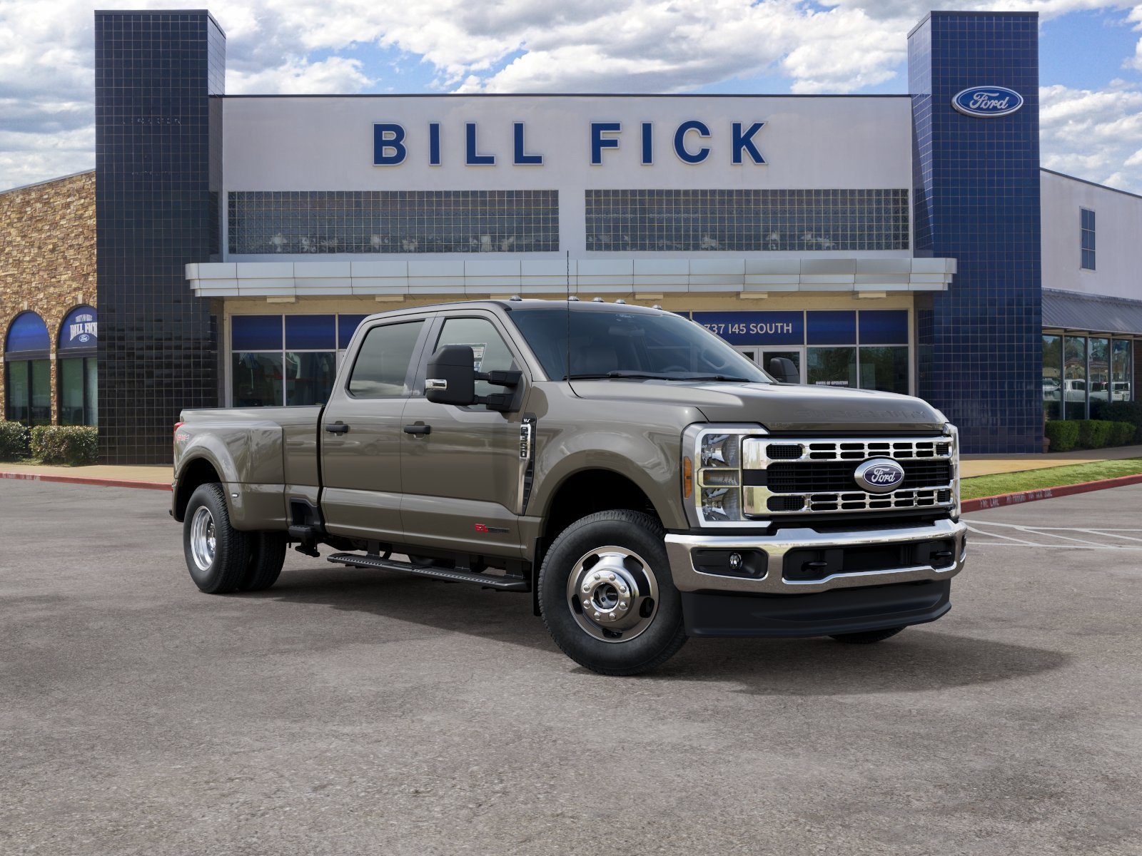 New 2027 Ford F350 XLT w/ FX4 Off-Road Package AWD/4WD image 4