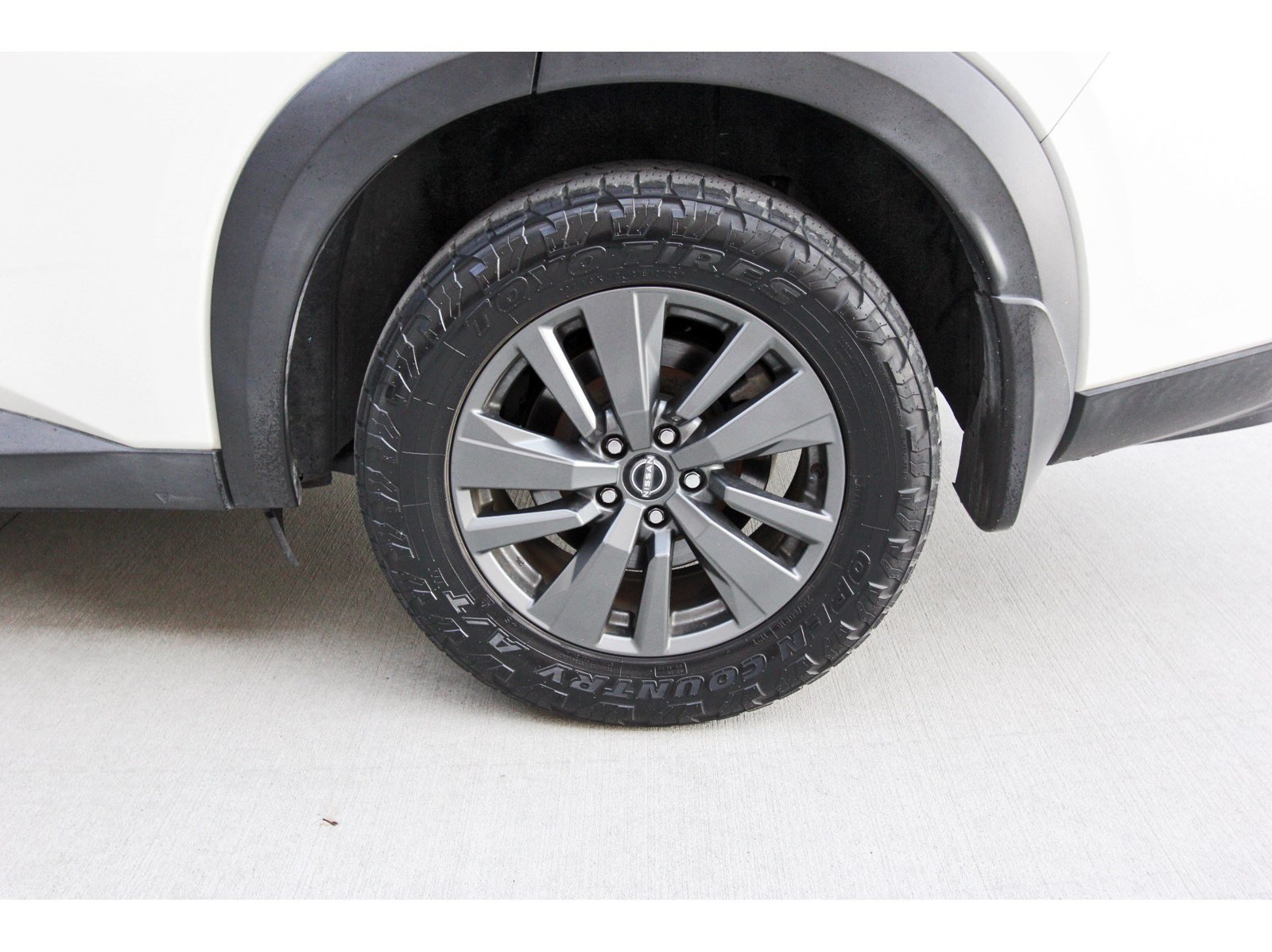 Used 2022 Nissan Pathfinder SV FWD image 30