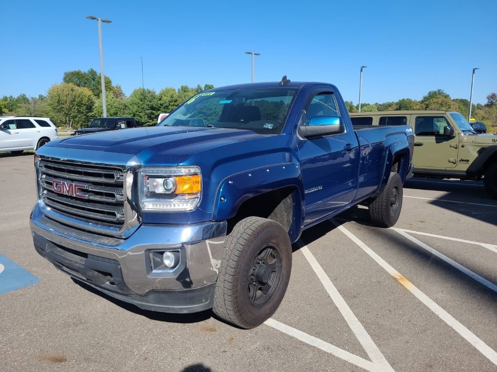Used 2016 GMC Sierra 2500 SLE w/ SLE Preferred Package image 4