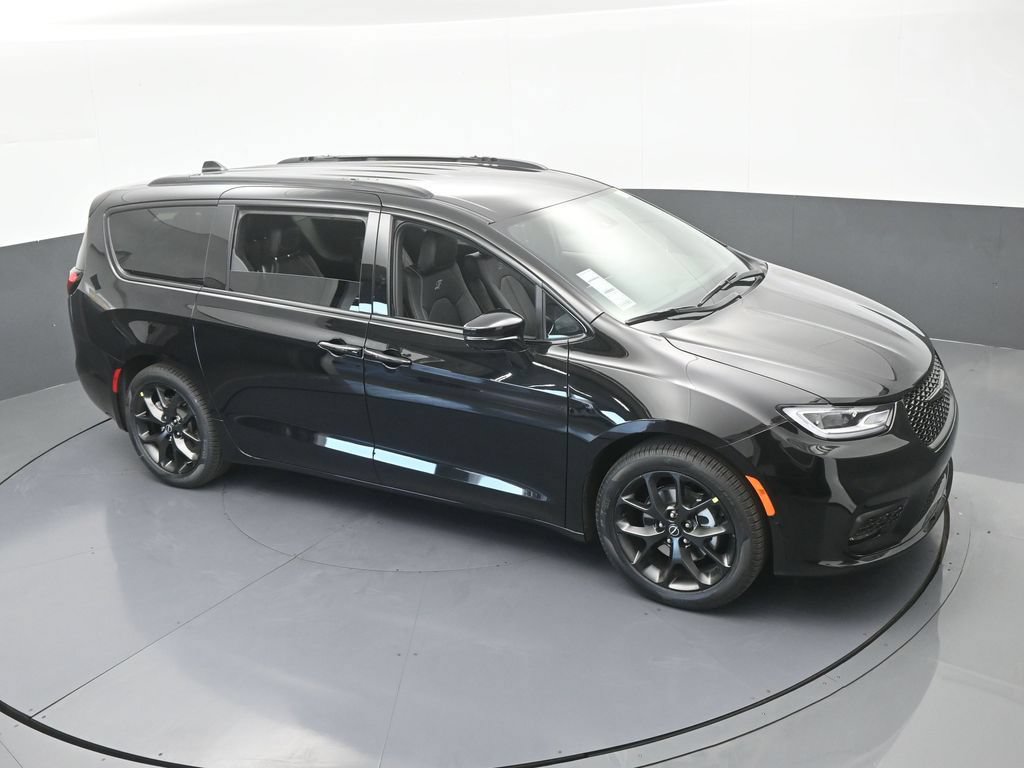 New 2026 Chrysler Pacifica Select w/ S Appearance Package FWD image 53