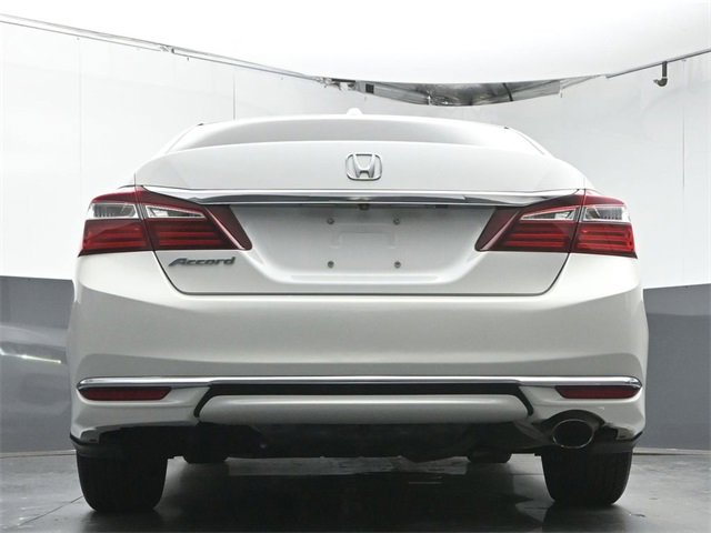 Used 2016 Honda Accord EX-L image 34