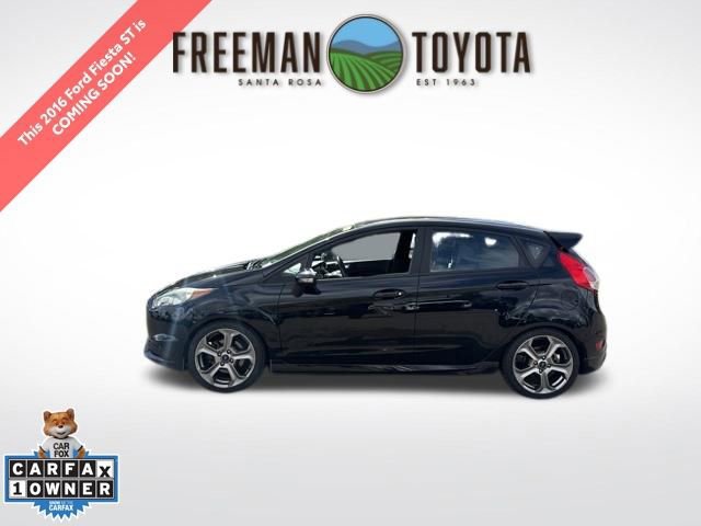 Used 2016 Ford Fiesta ST FWD image 1