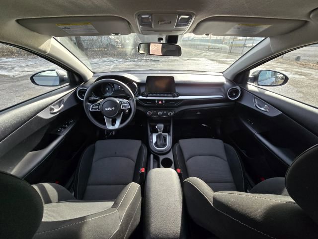 Used 2024 Kia Forte LXS image 16
