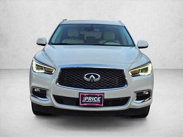Used 2019 INFINITI QX60 Luxe w/ Essential Package FWD image 2
