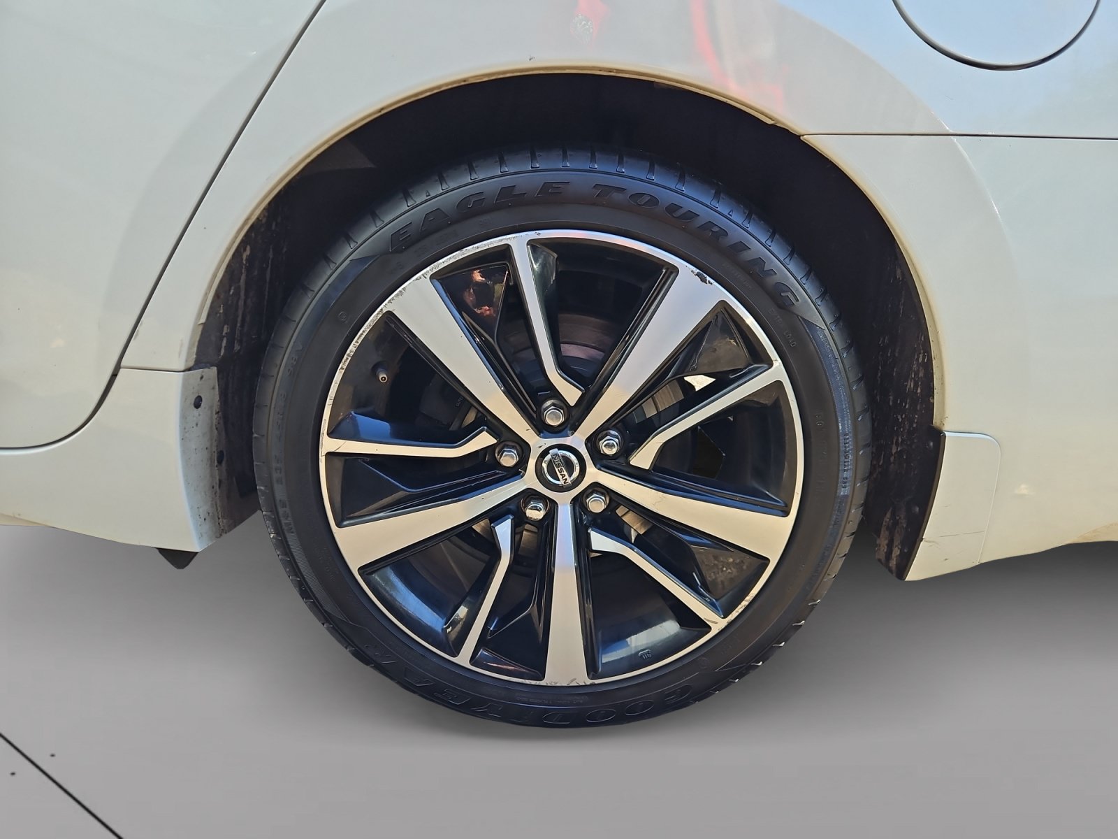 Used 2021 Nissan Maxima 3.5 SV w/ Floor Mat Group FWD image 15