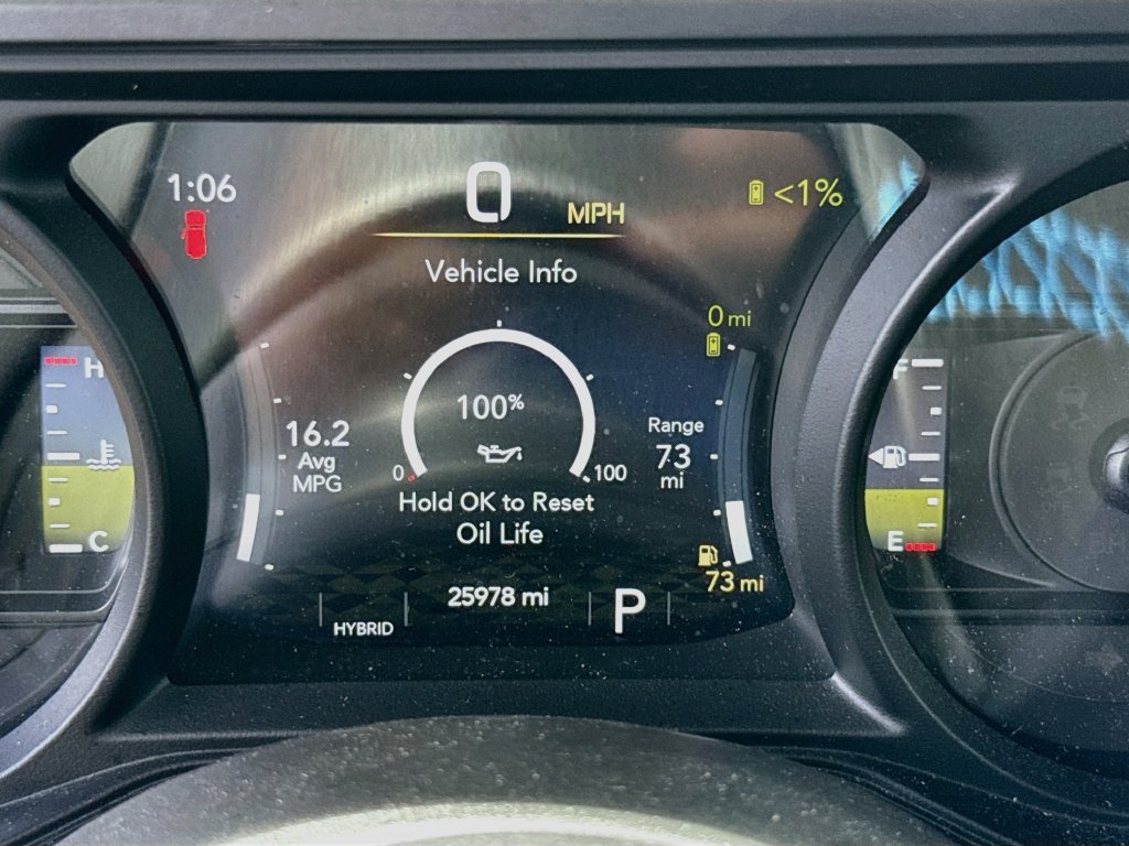 Used 2024 Jeep Wrangler High Altitude AWD/4WD image 13