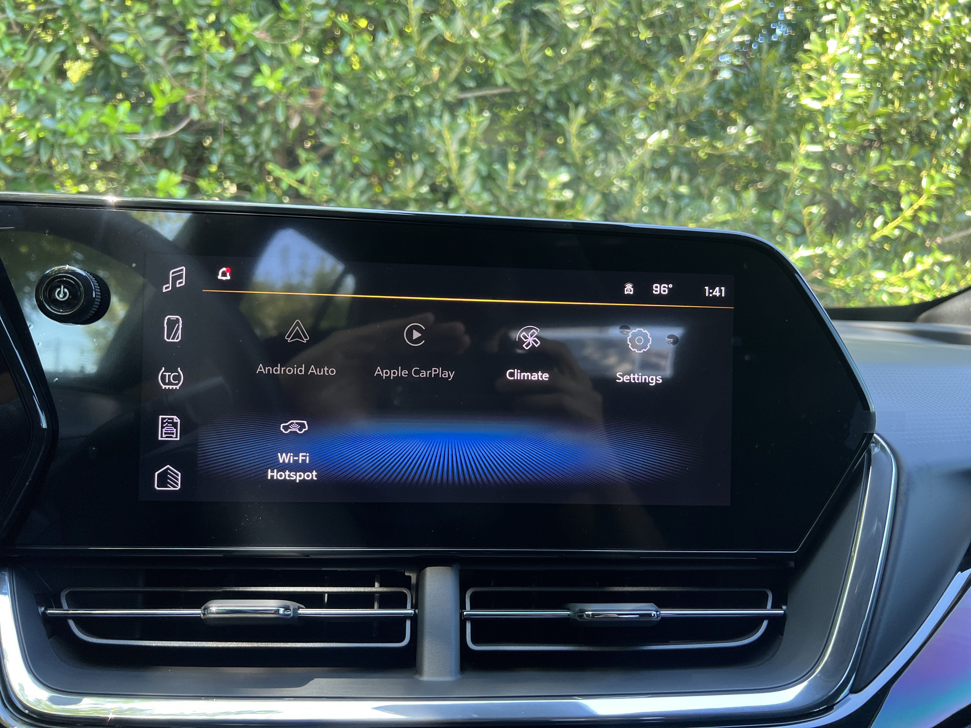New 2026 Chevrolet Trax RS w/ Sunroof Package FWD image 25