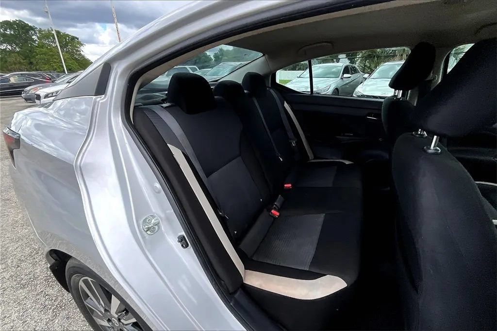 Used 2022 Nissan Versa SV w/ Electronics Package FWD image 24