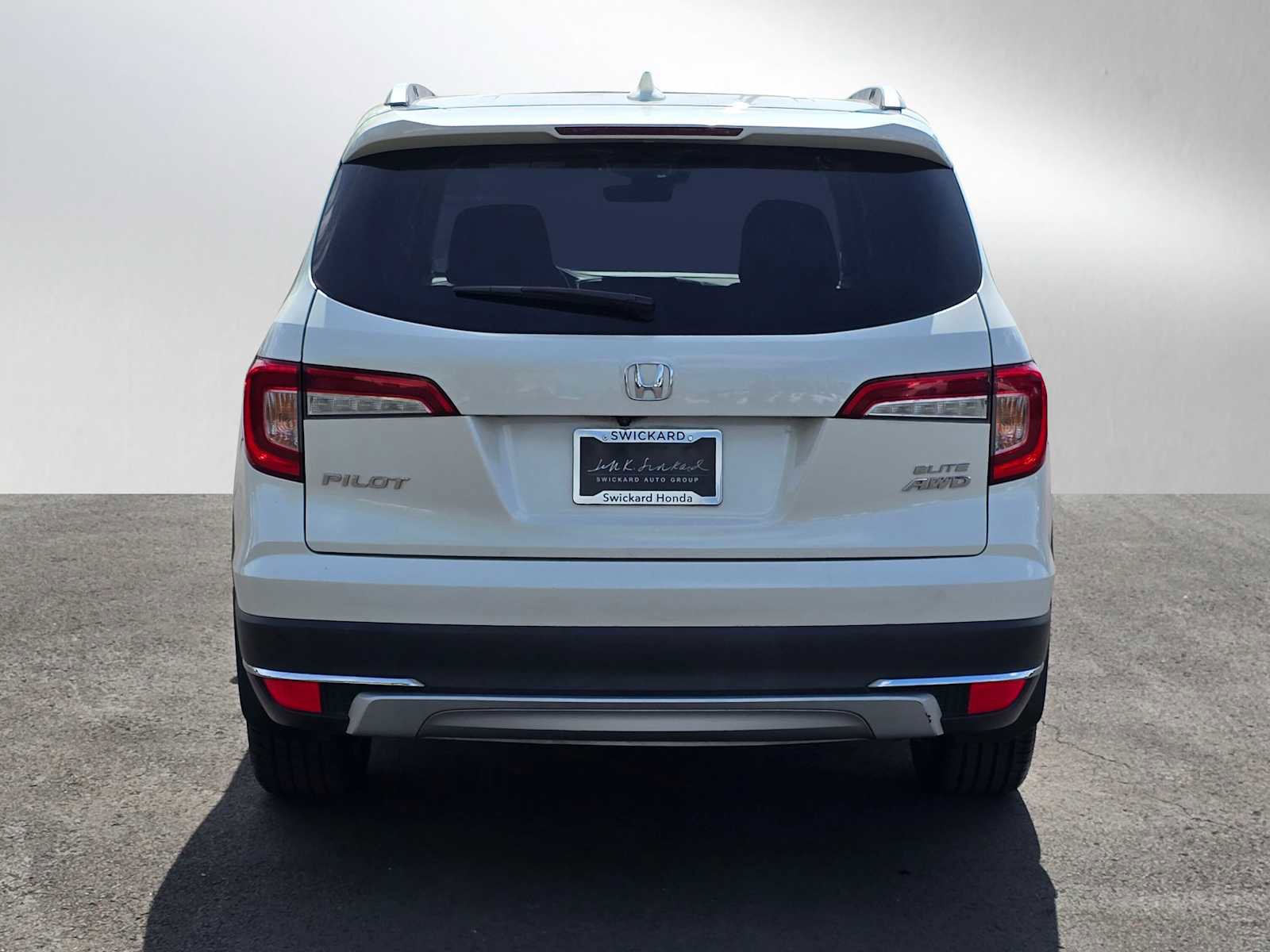 Used 2019 Honda Pilot Elite image 4