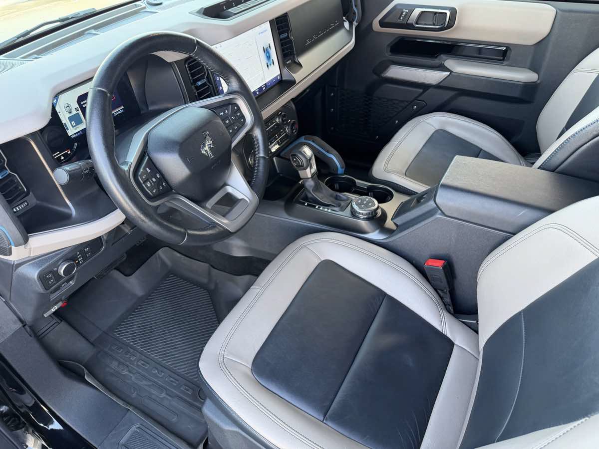 Used 2022 Ford Bronco Wildtrak AWD/4WD image 15