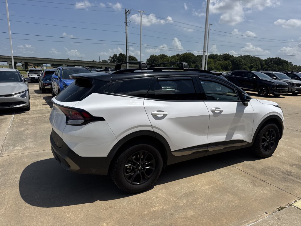 Certified 2024 Kia Sportage X-Pro AWD/4WD image 16