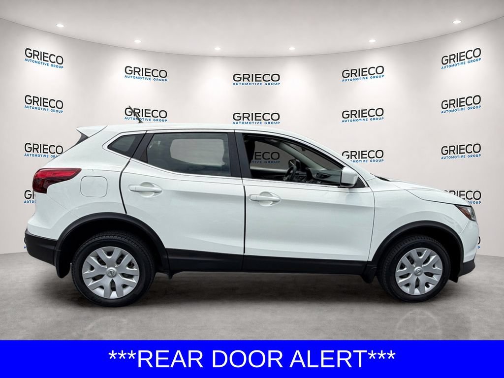 Used 2019 Nissan Rogue Sport S AWD/4WD image 8