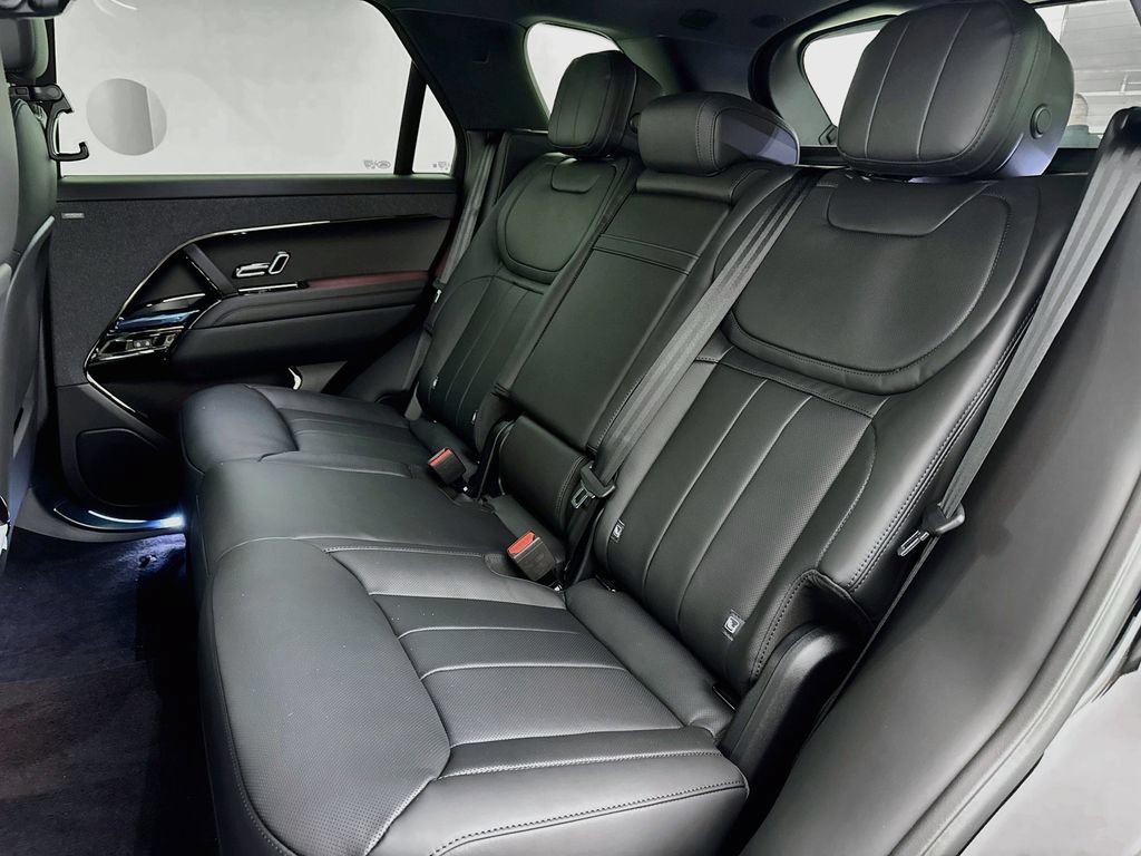 New 2027 Land Rover Range Rover Sport Dynamic SE AWD/4WD image 25