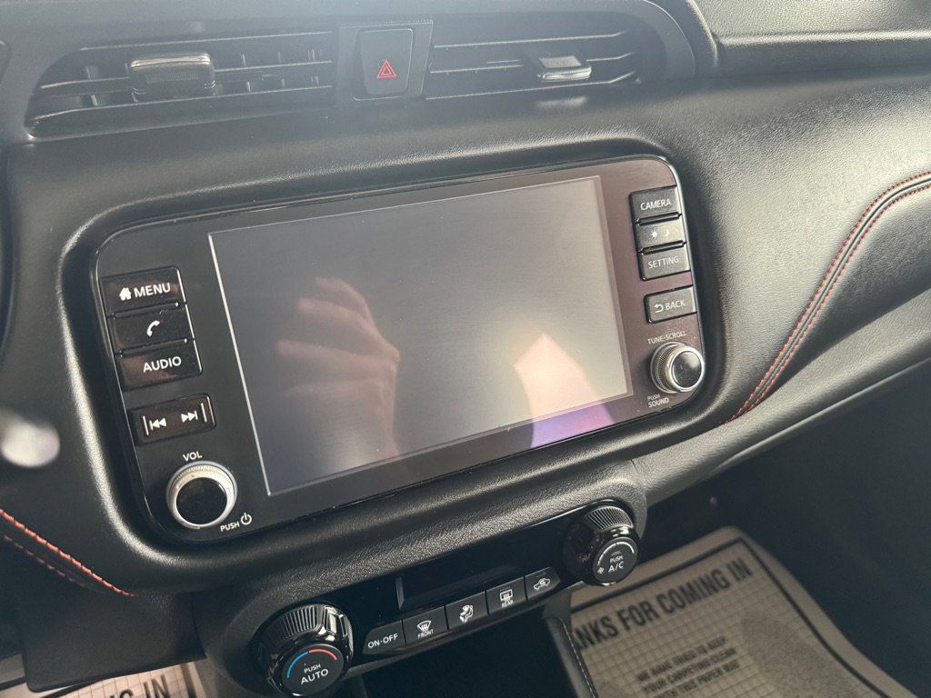 Used 2023 Nissan Kicks SR image 14