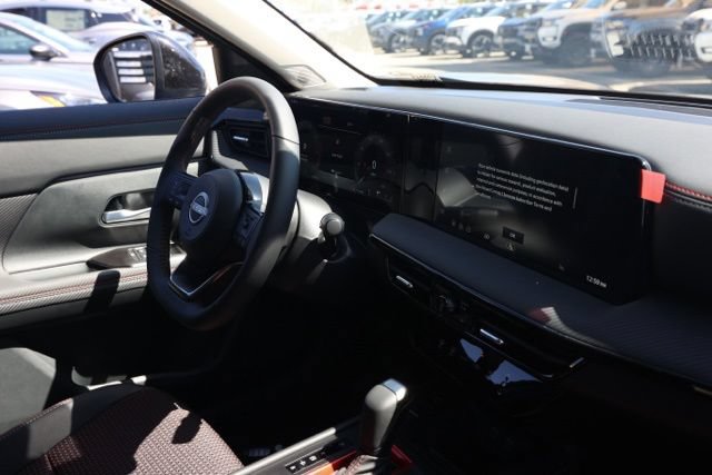 New 2026 Nissan Kicks SR FWD image 20