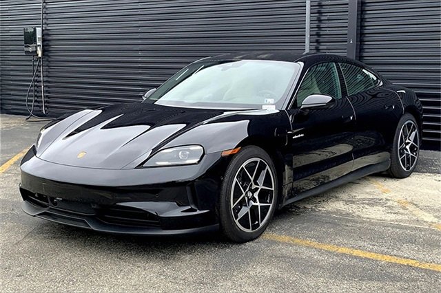 New 2025 Porsche Taycan