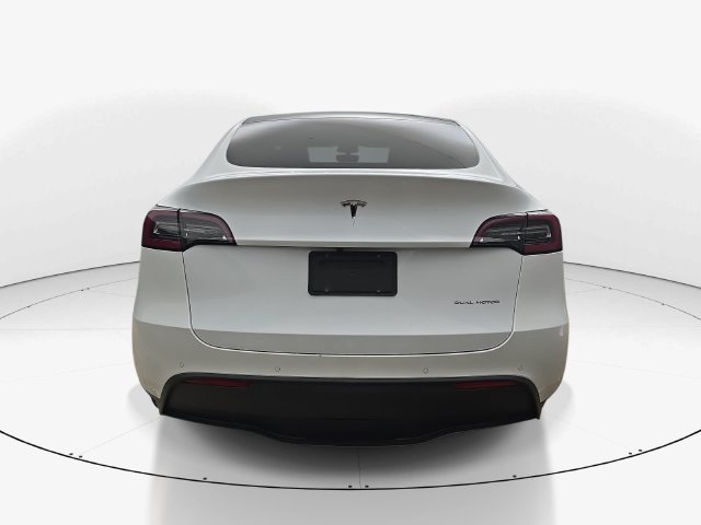Used 2020 Tesla Model Y Long Range AWD/4WD image 7