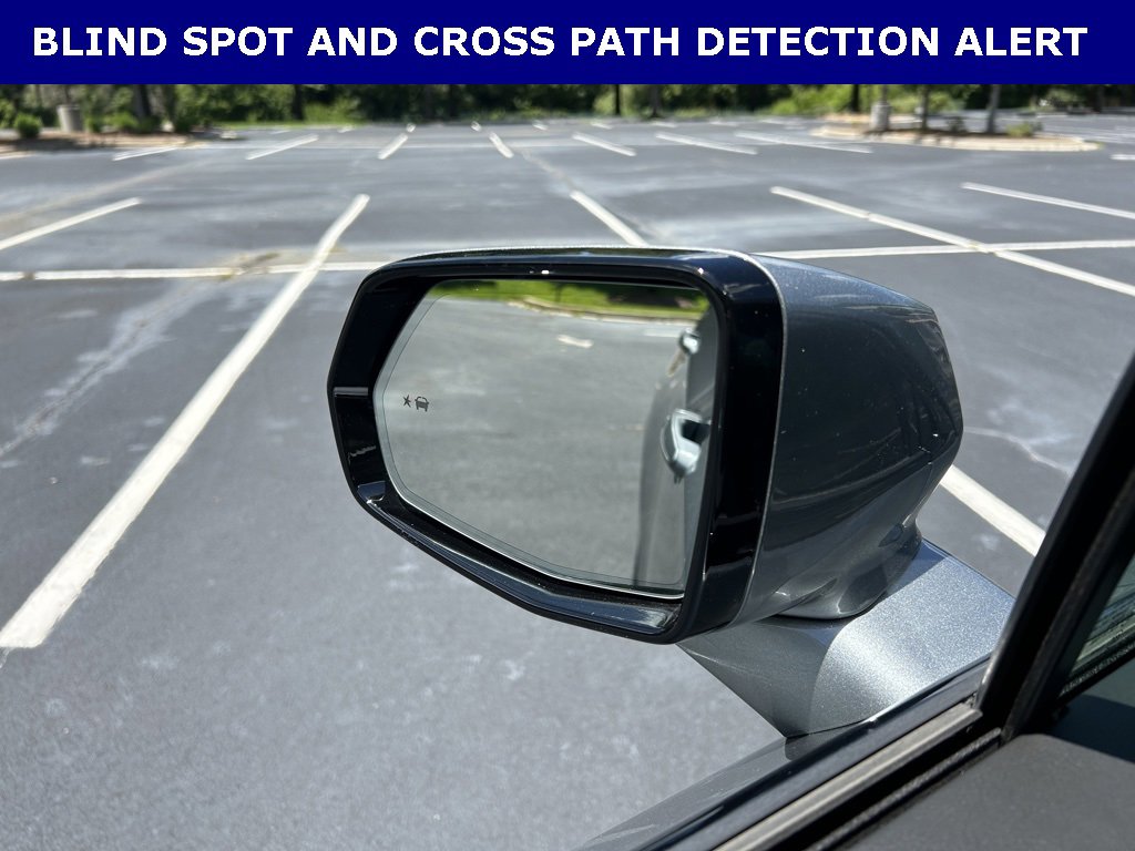 Used 2024 Cadillac XT6 Sport w/ Technology Package image 8