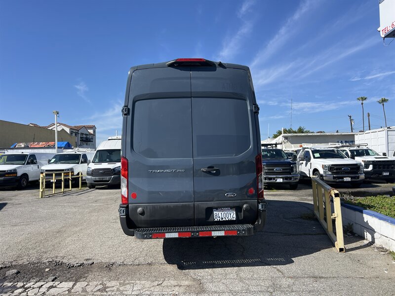 Used 2020 Ford Transit 250 148 High Roof Extended image 3