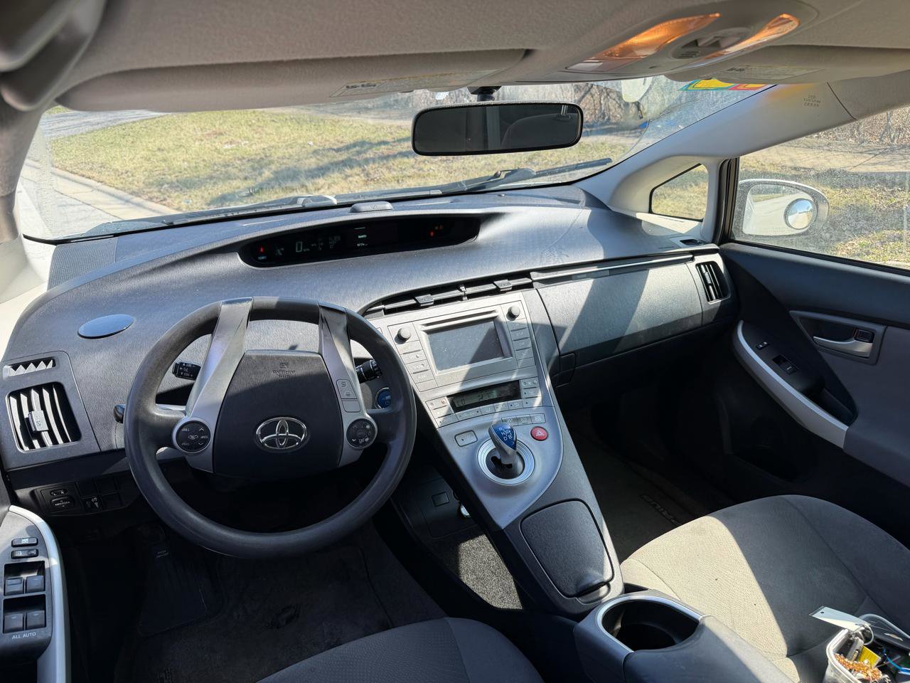 Used 2012 Toyota Prius Two image 9