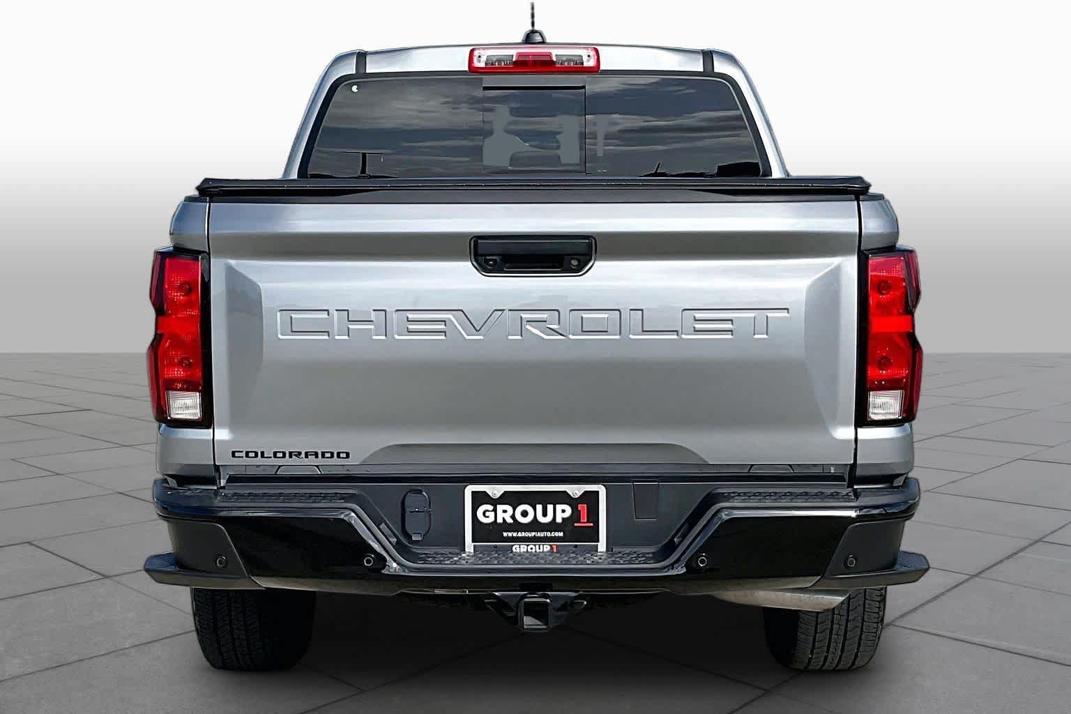 Used 2025 Chevrolet Colorado W/T w/ WT Custom Package RWD image 5