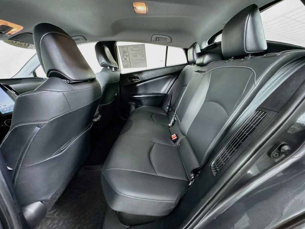 Used 2020 Toyota Prius Prime XLE FWD image 22