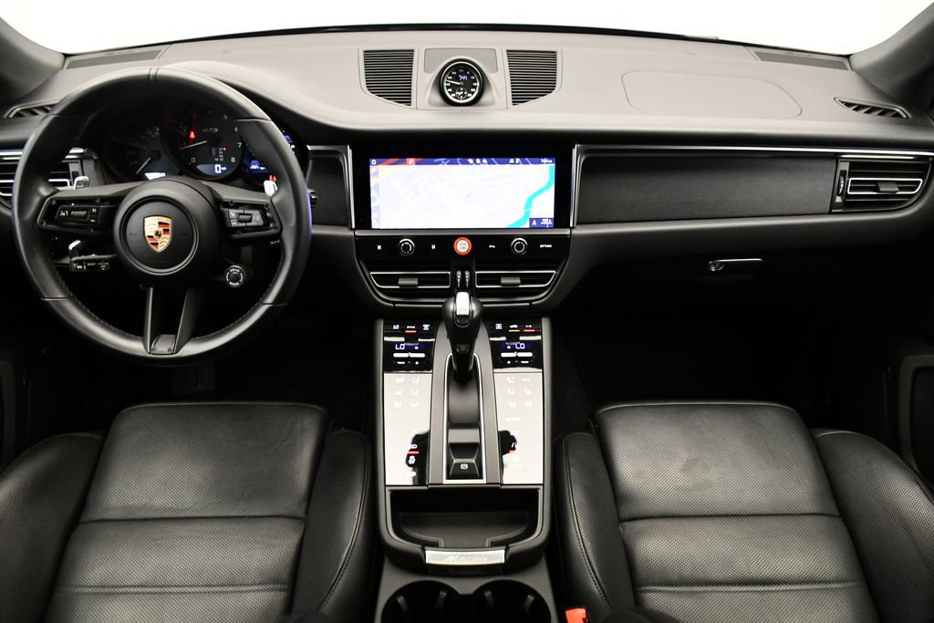 Certified 2024 Porsche Macan GTS image 23