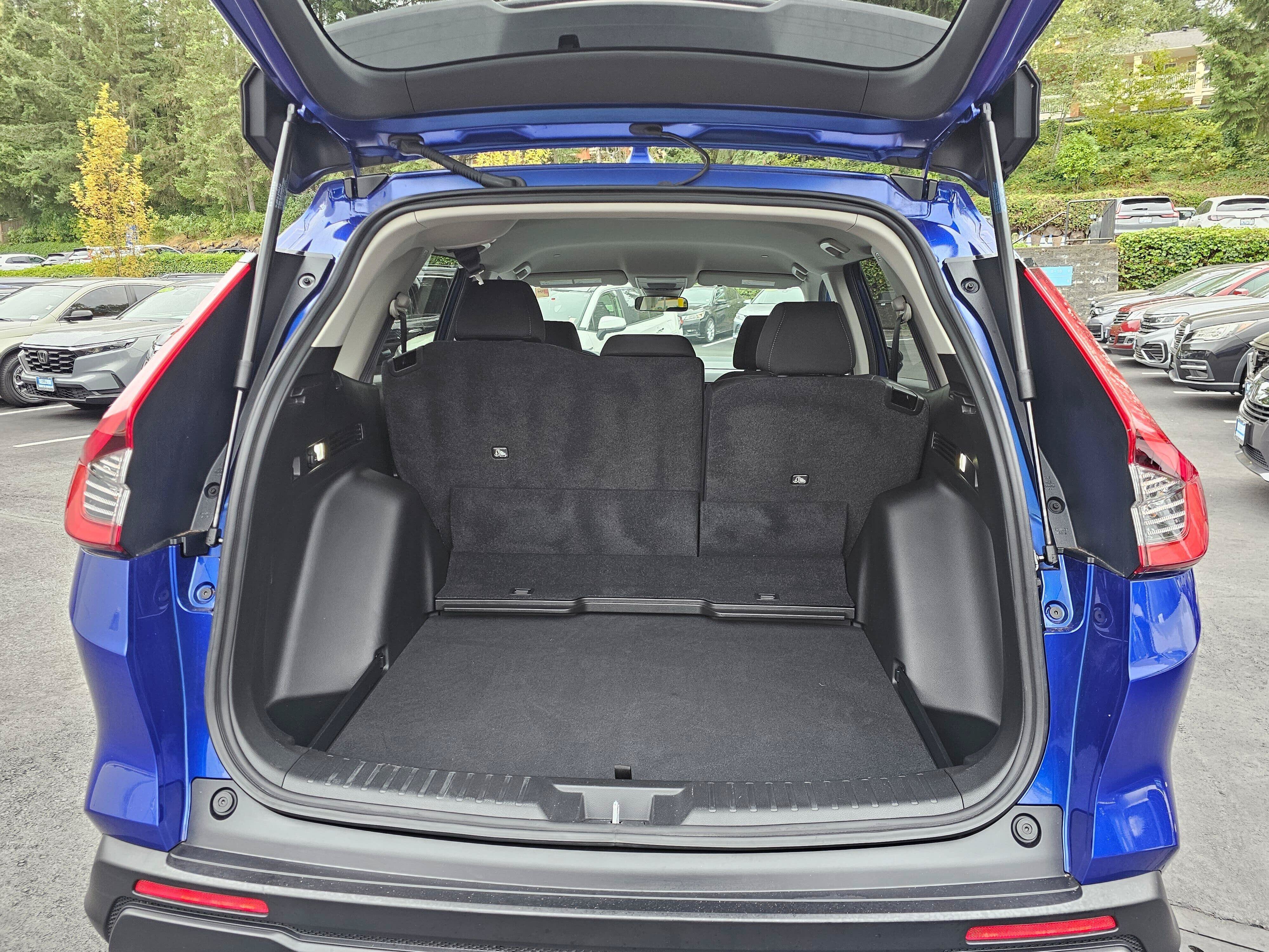 Certified 2025 Honda CR-V LX image 18