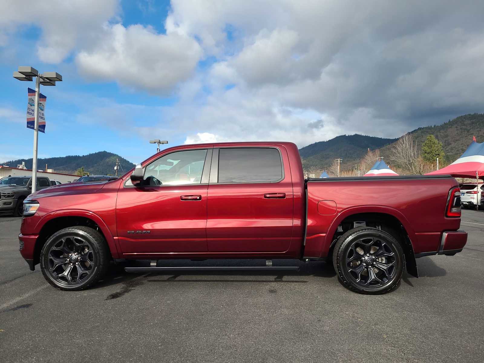 Used 2021 RAM 1500 Limited w/ Night Edition image 11