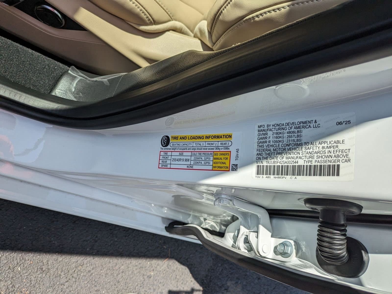 New 2025 Acura TLX w/ Technology Package FWD image 35
