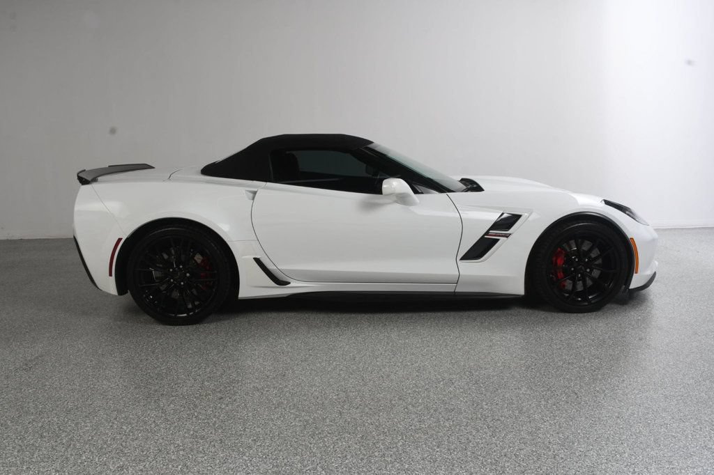 Used 2017 Chevrolet Corvette Grand Sport RWD image 19