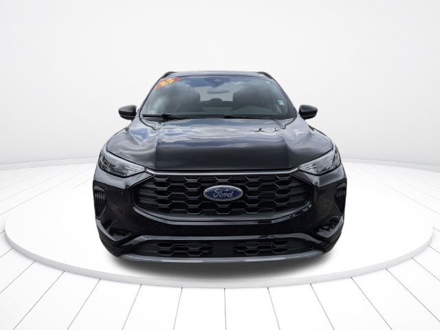Used 2023 Ford Escape ST-Line w/ Tech Pack #1 FWD image 8