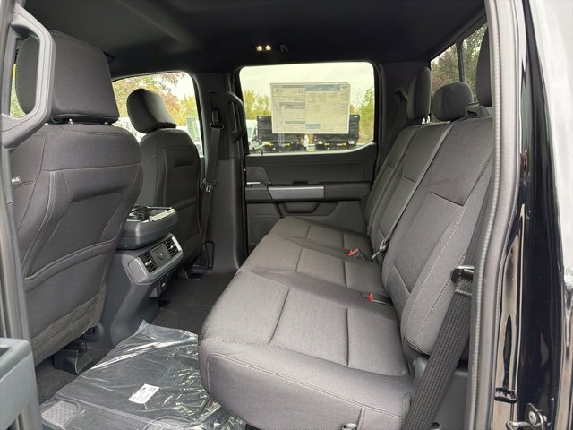 New 2025 Ford F150 XLT w/ Equipment Group 302A MID image 7