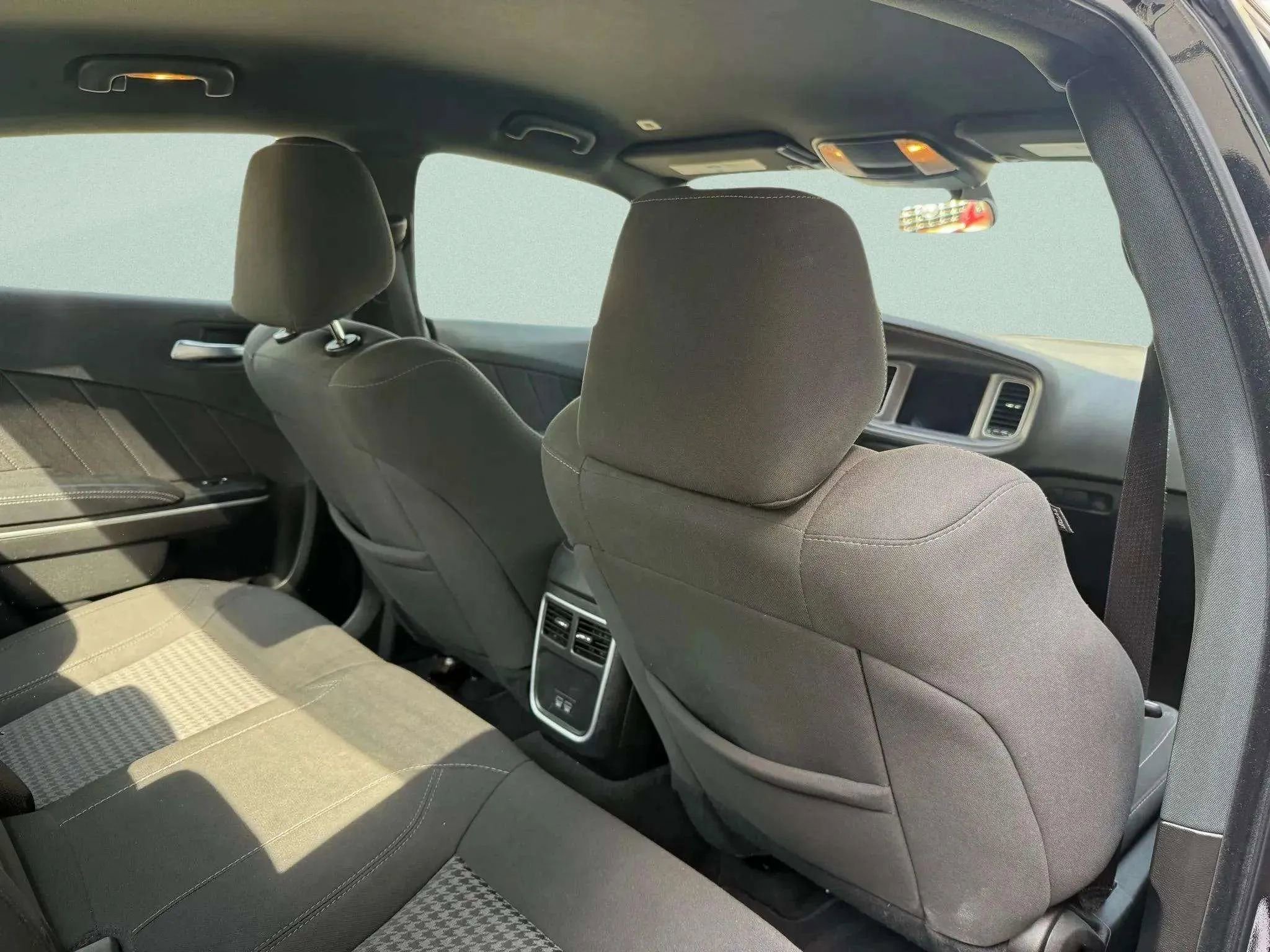 Used 2023 Dodge Charger SXT image 9