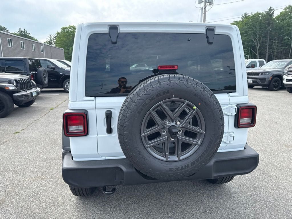 New 2026 Jeep Wrangler Unlimited Sport AWD/4WD image 4