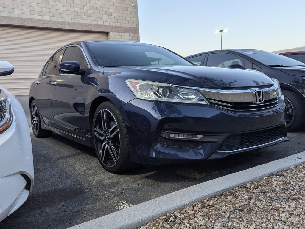 Used 2016 Honda Accord Sport image 3