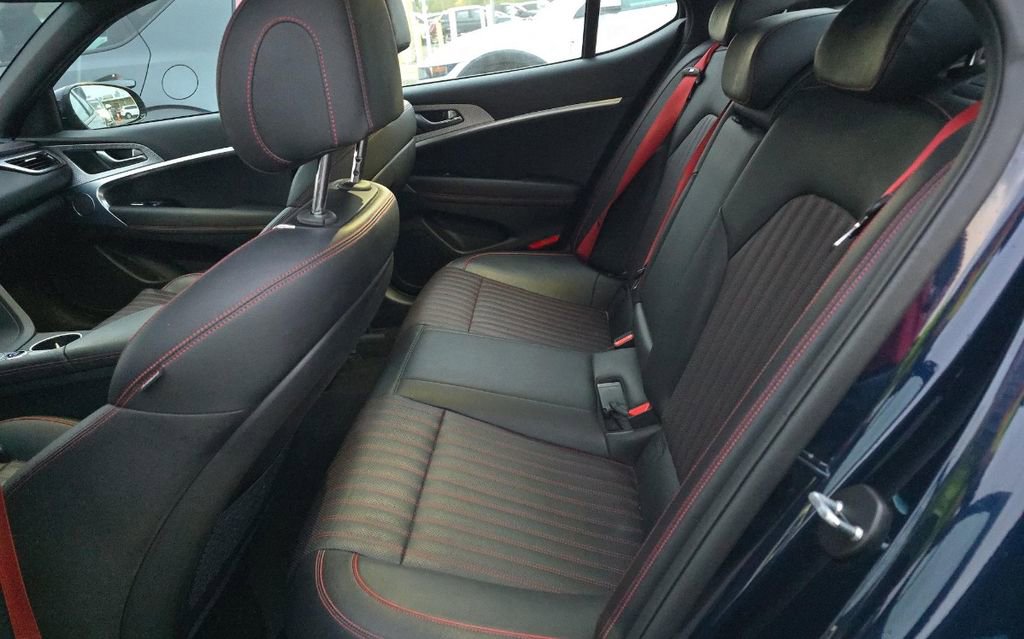 Used 2023 Genesis G70 2.0T w/ Sport Prestige Package image 11